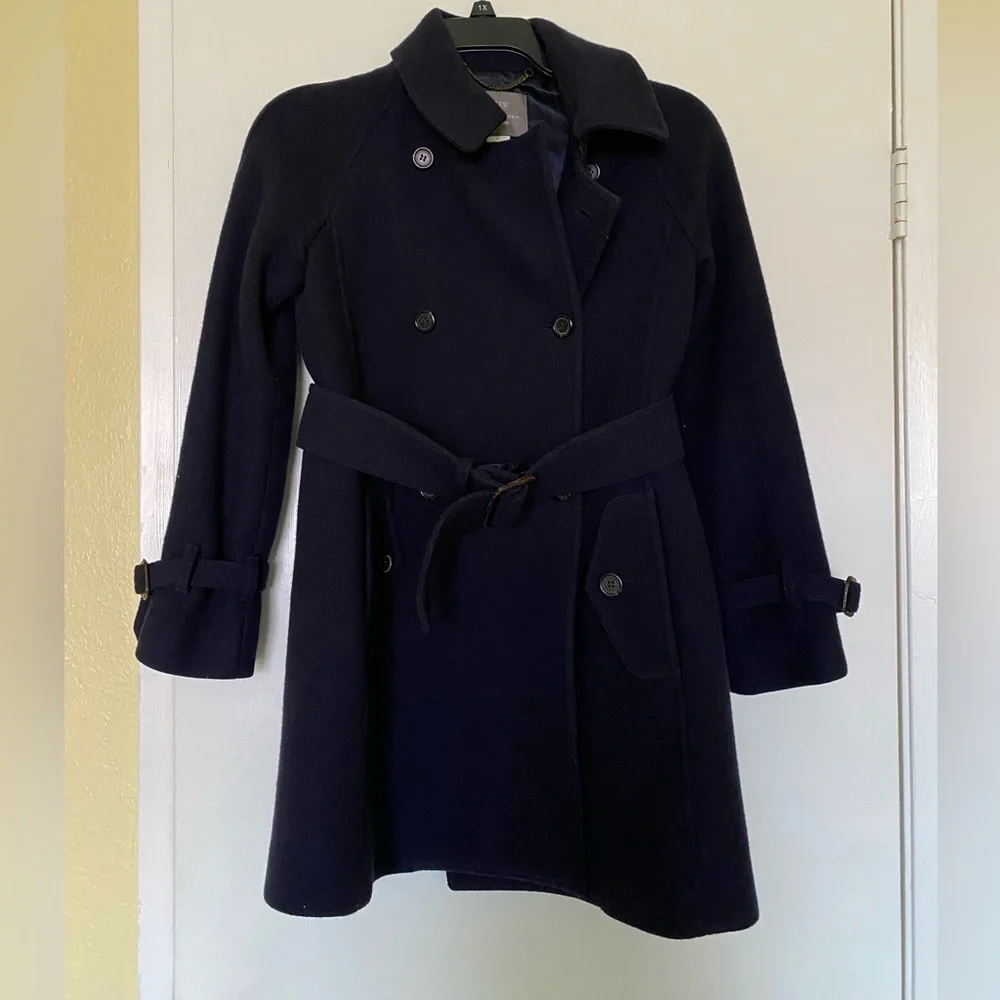 🦋HP🦋J Crew Gray Stadium Cloth Boulevard Trench
Coat - size 0 , Navy - Picture 4 of 9